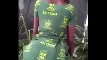 ghanaian girl twerking