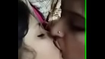 Desi lesbian girls sucking each other boob’s chut