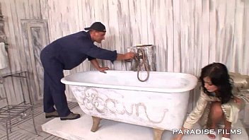 PARADISE FILMS Sucking the Plumber dry