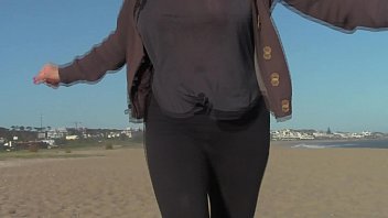 no bra in beach