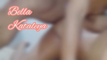 Más travesuras con Bella Kataleya