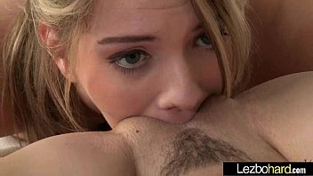 (Riley Reid & Kenna James) Superb Teen Lesbians Play On Cam In Love Sex Scene mov-23