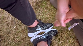 Messy Outdoor pov sloppy facefuck in Nike Sneakers